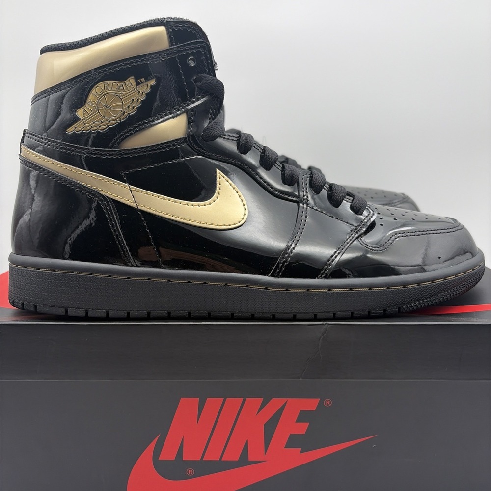 Size 10 - Jordan 1 Black 2020 (555088-032)